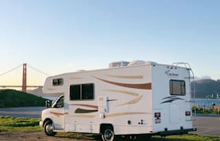 FULLY STOCKED Coachmen Freelander