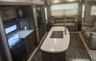 2018 Keystone RV Premier Ultra Lite 30RIPR