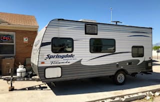 ***Rental 2017 18 foot bunkhouse trailer for rent sleeps 6