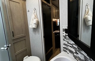 2023 Forest River RV Shockwave 29KSGDX