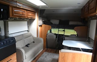 2017 Jayco Greyhawk 31FS "Outback"