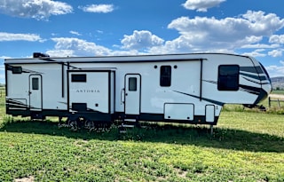 2021 Dutchmen RV Astoria 3603lfp