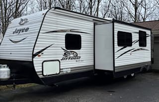Great family or friends rv
