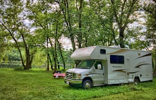 Clean Reliable Winnebago Orlando/Daytona Delivery