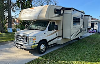 Tampa RV Rental