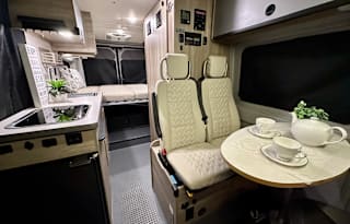 Winnebago Solis 59PX