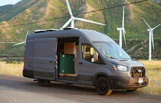 2022 Off Grid Cozy Cowboy Van