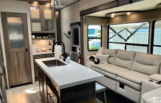2021 Grand Design Solitude S-Class 3740BH