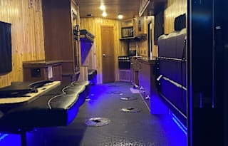 2020 Yetti Toyhauler RV edition T821 PFK