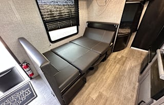 2022 Jayco Jay Flight SLX Bunkhouse