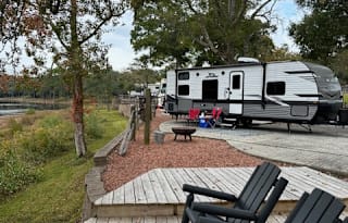 Jeannie's RV Rental
