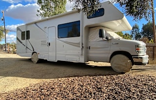 2015 Thor Motor Coach Four Winds 28A