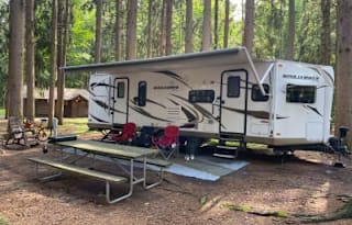 Super Nice 31’ Camper #1 (Rockwood Windjammer)