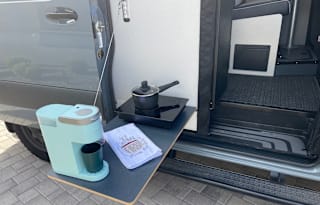 2023 Winnebago Revel 4x4 Diesel OFF RD3