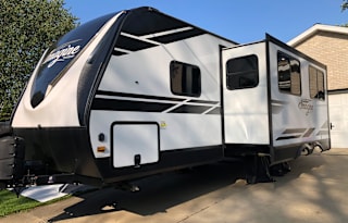 2020 Grand Design Imagine 2600RB Bigfoot1