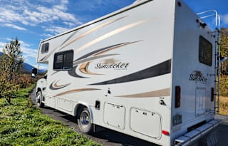 2014 Sunseeker LOADED, Includes Vacation Planning
