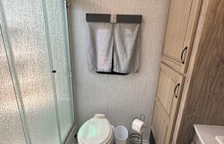 Fully equipped Palomino Solaire Ultra Light