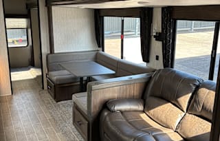 L & L Family Getaway RV Rental