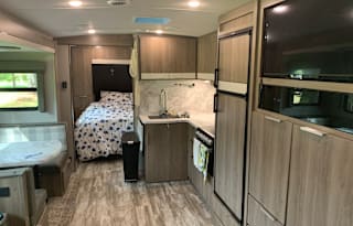 2021 Grand Design Imagine 2800BH