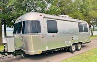 2019 Airstream International Serenity