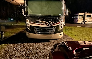 Thor with Living Room/Outdoor furniture/Grill