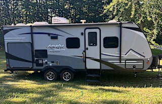 2020 Coachmen RV Apex Ultra-Lite 215RBK