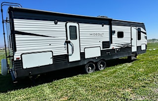 2020 Keystone Hideout Bunkhouse Sleeps 10