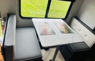 2022 Forest River RV Ozark 1650BHKX