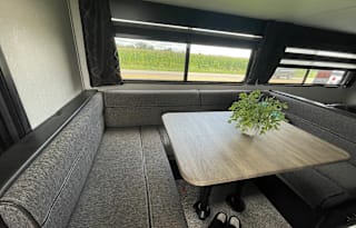 Family & Friends Fun Camper Rental