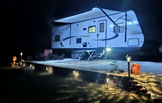 2018 Prowler  30 lx lynx