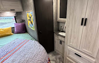 2023 Sunseeker 2350SLE Ford RV