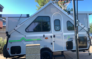 Expedition Off Road /Easy to Tow / Sleeps 4