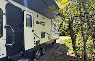 2021 Dutchmen RV Coleman Light 2715RL