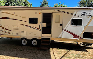 2009 Dutchmen Rainer 26F-DSL