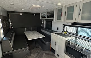 2022 Platinum Toy Hauler