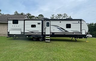 2022 Palomino Puma 32BHFS