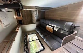 2019 Dutchmen RV Coleman Light LX 1605FB