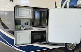 2022 Holiday Rambler Admiral 29M