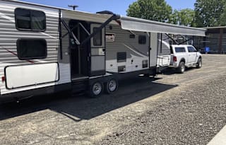 Affordable, Large Camper! Perfect for the family