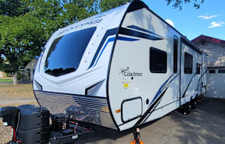 Hill Country Living 2022 Coachmen RV