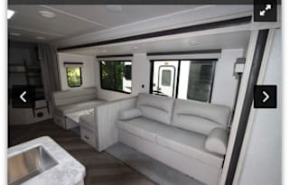 Brand New 2022 EAST AND WEST Della Terra 271BH