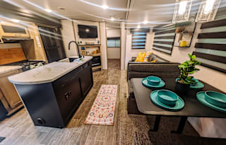 2022 Forest River RV Cherokee Alpha Wolf 33BH-L