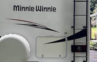 Minnie Winne - For a reliable and fun road trip!