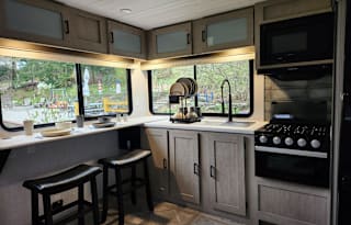 <3 Couples Retreat <3 2024 Wildwood w/ Delivery