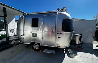 Airstream Bambi 16  Sport - Cuttie Toaster