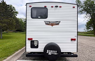 2022 Forest River Wildwood 26DBUD BMN1117