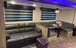Genesis - 2021 FR Cherokee 30DBH-L (Delivery Only)