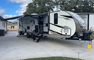 2022 Forest River Wildwood HG Hyper-Lyte 26BHHL
