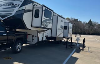2021 Coachmen 5th Wheel Brookstone 344FL