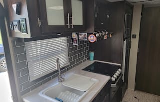 2019 Prime Time RV Tracer Breeze 19MRB